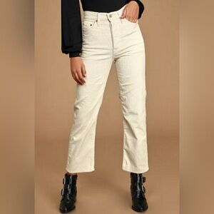 Levi’s Cream Ribcage Straight Corduroy Button Fly Ankle Jeans Pants
